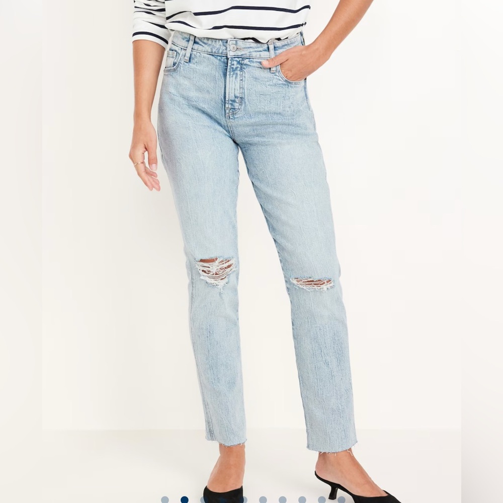 Old Navy Vintage Slim Jeans Light Wash Distressed